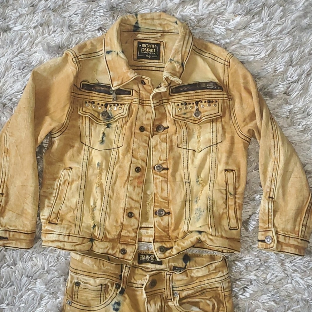 Matching Jean Set - Picture 3 of 7